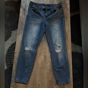 Judy blue relaxed jeans